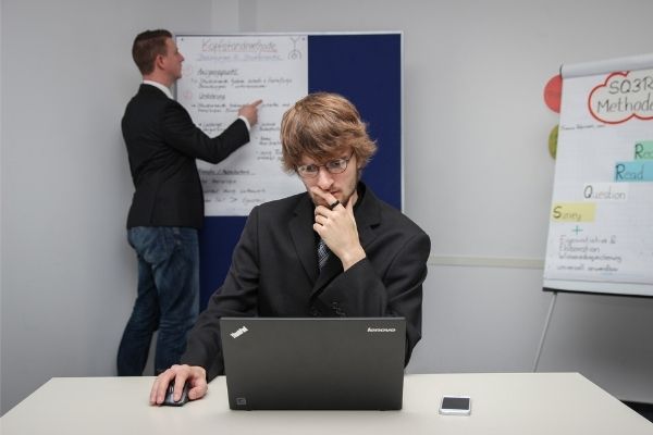 楽天ひかりの解約に関する注意点、違約金が０にならない？