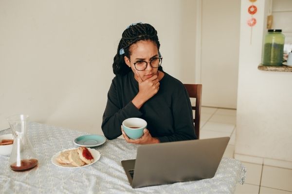 WiMAXの月額料金に関するよくある質問は？